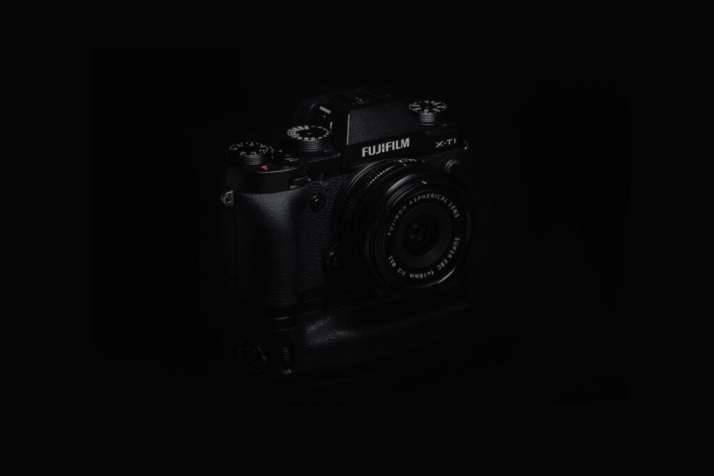 XT1-0518 by Kim Farrelly.